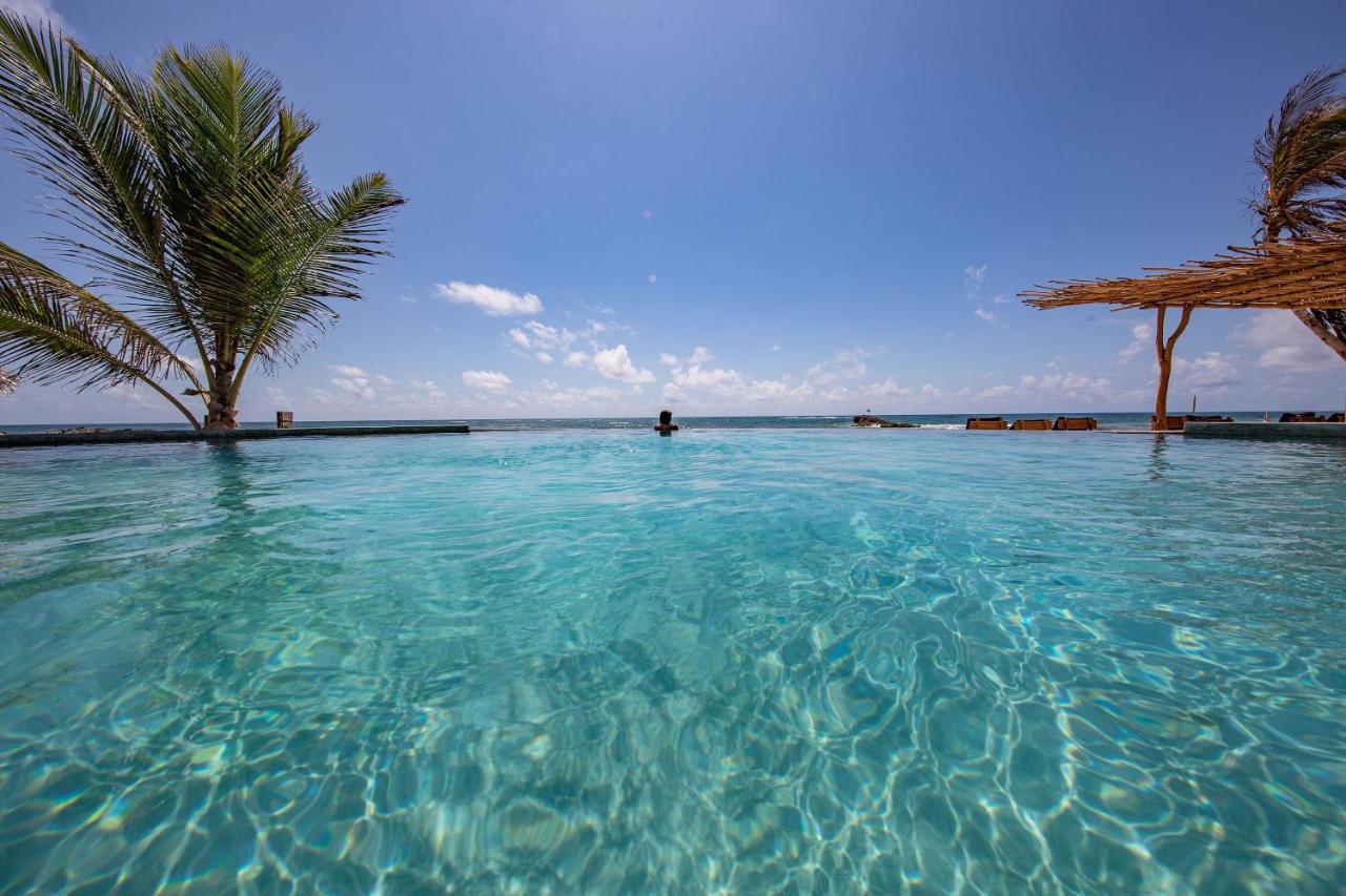 Hotel Maya By G